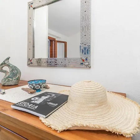 Le Dalie With Shared Pool - Happy Appartement Marinella (Sardinia)