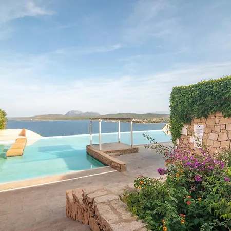 Le Dalie With Shared Pool - Happy Marinella (Sardinia)