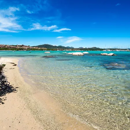 Le Dalie With Shared Pool - Happy Marinella (Sardinia)